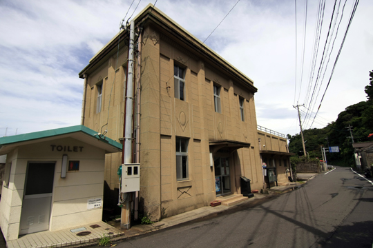 鹿島村離島住民生活センター(旧藺牟田漁業組合)