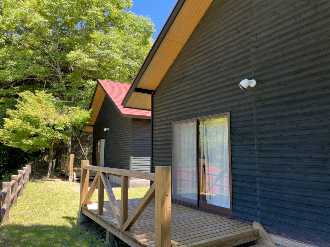 とうごう五色親水公園